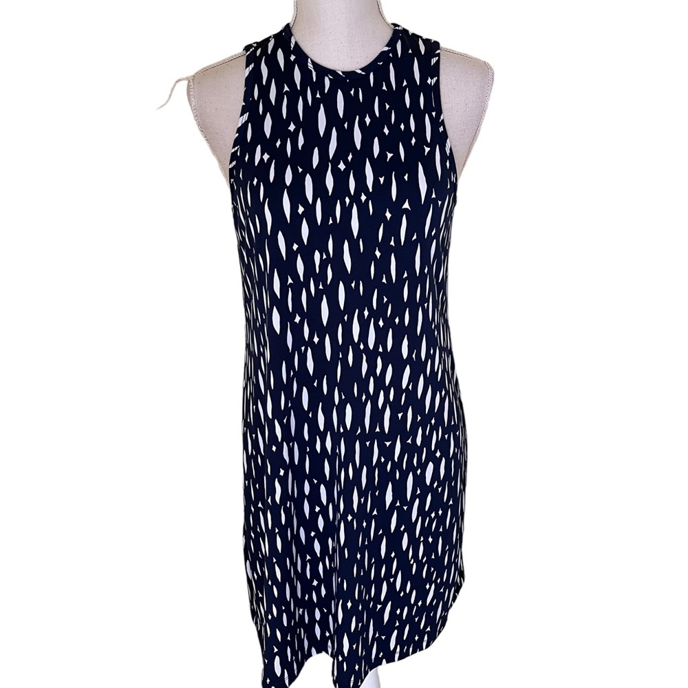 trina Trina Turk Navy Blue and White Knit Sleeveless Shift Dress S